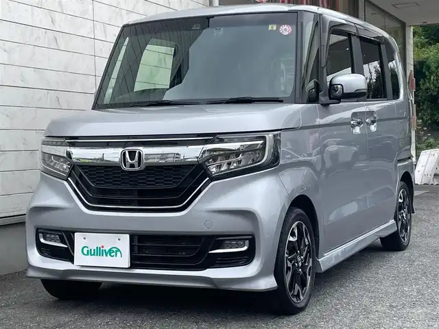 ホンダ Ｎ ＢＯＸ カスタム G L ターボ ホンダセンシング 埼玉県 2018(平30)年 1.2万km ルナシルバーM AIS検査済み/登録時走行11933キロ/車検R7年6月20日まで/ホンダセンシング/アダプティブクルーズコントロール/衝突被害軽減ブレーキ/車線維持支援システム/純正8インチSDナビ/フルセグTV/BT/CD/DVD/USB/バックカメラ/両側パワースライドドア/LEDヘッドライト/オートライト/ハーフレザーシート/パドルシフト/ドライブレコーダー/カーテンエアバック/スマートキー×2/ETC