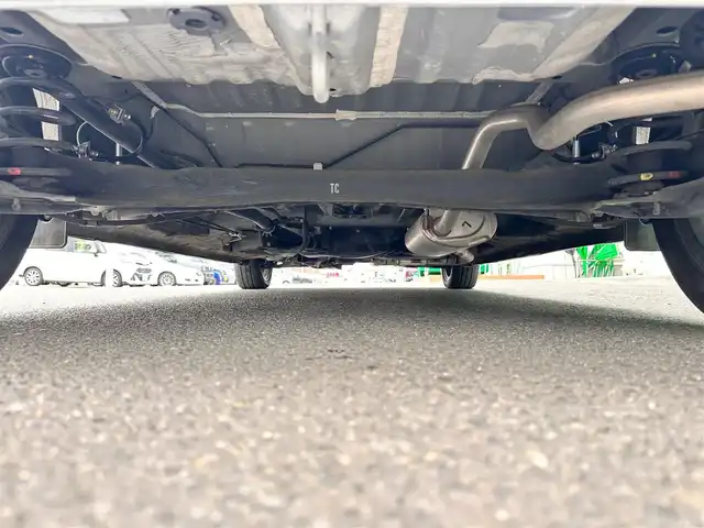 ホンダ Ｎ ＢＯＸ カスタム G L ターボ ホンダセンシング 宮城県 2018(平30)年 1.3万km ルナシルバーM AIS検査済み/登録時走行12148キロ/車検R7年6月20日まで/ホンダセンシング/●衝突軽減ブレーキ〈CMBS〉/●誤発進抑制機能/●後方誤発進抑制機能/●歩行者事故低減ステアリング/●路外逸脱抑制機能/●ACC〈アダプティブ・クルーズ・コントロール〉/●LKAS〈車線維持支援システム〉/●オートハイビーム/●先行車発進お知らせ機能/●標識認識機能/純正8インチSDナビ/フルセグTV/BT/CD/DVD/USB/バックカメラ/ETC/ドライブレコーダー/両側パワースライドドア/LEDヘッドライト/オートライト/ハーフレザーシート/パドルシフト/スマートキー×2/W/サイド/カーテンエアバック