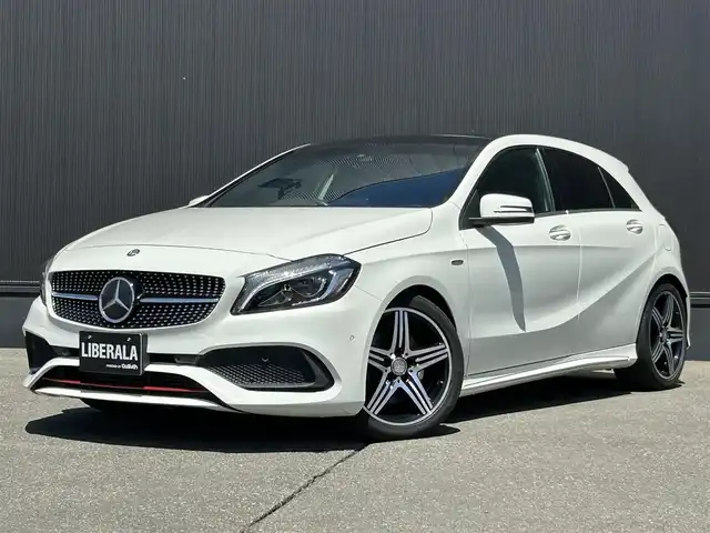 メルセデス・ベンツ Ａ２５０ シュポルト 4MATIC 道東・釧路十勝 2016(平28)年 4.7万km カルサイトホワイト AMGレザーエクスクルーシブパッケージ/レーダーセーフティーパッケージ/ディストロニック/純正ナビ/TV/CD/BT/黒革/シートヒーター(前席)/メモリ付きパワーシート(前席)/パノラミックスライディングルーフ/バックカメラ/コーナーセンサー(前後)/harman/kardon/LEDヘッドライト/オートライト/パドルシフト/純正フロアマット/純正18インチAW/ETC