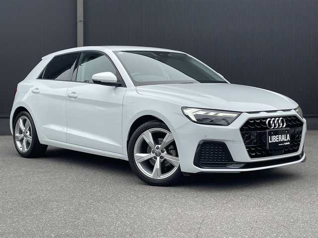 アウディ Ａ１ SB 35TFSI アドバンスド 香川県 2019(令1)年 2.3万km グレイシアホワイトメタリック 純正ナビ（BT、フルセグTV）/Bカメラ/前後コーナーセンサー/バーチャルコクピット/シートヒーター　前席/レーンキープアシスト/アダクティブクルーズコントロール/スマートキー