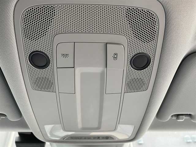 アウディ Ａ１ SB 35TFSI アドバンスド 香川県 2019(令1)年 2.3万km グレイシアホワイトメタリック 純正ナビ（BT、フルセグTV）/Bカメラ/前後コーナーセンサー/バーチャルコクピット/シートヒーター　前席/レーンキープアシスト/アダクティブクルーズコントロール/スマートキー