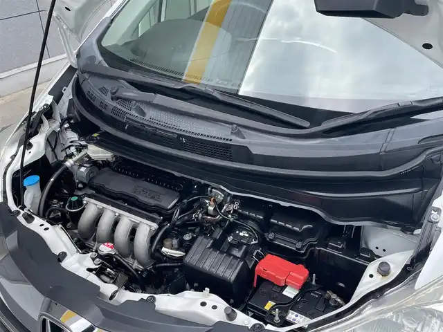 ホンダ フリード G プレミアムエディション 千葉県 2016(平28)年 8.4万km ホワイトオーキッドパール Gathersナビ/フルセグTV/Blue Tooth/CD/DVD/フリップダウンモニター/バックカメラ/前後ドライブレコーダー/両側パワスラドア/ビルトインETC/社外LEDヘッドライトバルブ/純正フロアマット/電動格納ミラー/ドアバイザー/取説/保証書