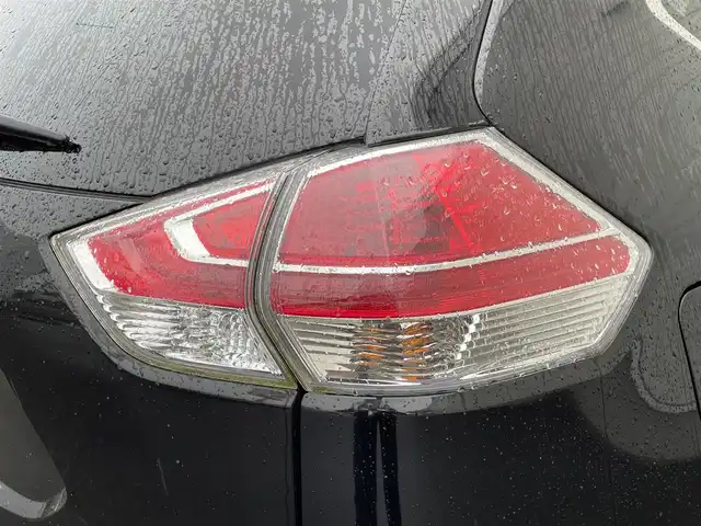 日産 エクストレイル 20X エクストリーマーX 山形県 2014(平26)年 7.8万km ダイヤモンドブラック ４WD/アルパイン9インチSDナビ/FM/AM/DVD/CD/Bluetooth/アイドリングストップ/横滑り防止装置/盗難防止装置/社外17インチAW/前席ヒートヒータ/ETC/3列シート/フォグランプ/LEDライト/AUTOライト/ダブルエアバック/保証書/取扱説明書