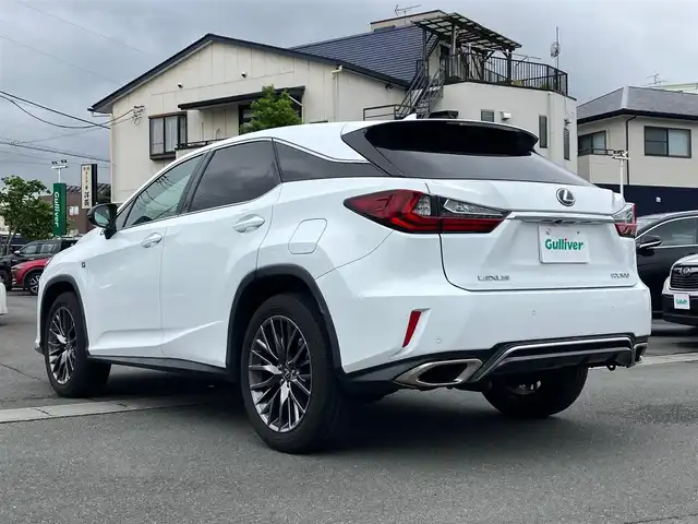 レクサス ＲＸ 300 Fスポーツ 静岡県 2018(平30)年 4万km ホワイトノーヴァガラスフレーク エンジンスタートボタン/スマートキー/アイドリングストップ/ワンオーナー/パワーウィンドウ/パワーステアリング/100V充電/オートエアコン/クルーズコントロール/ETC2.0/USB入力端子/バックカメラ/純正ナビ（CD.DVD.BT.ワンセグ）/純正フロアマット/純正アルミホイール/電動リアゲート/D席N席パワーシート/D席N席シートヒーター/D席N席エアシート/ABS/横滑り防止装置/コーナーセンサー前後/レーンキープアシスト/オートライト/オートマチックハイビーム/W+サイドエアバック/カーテンエアバック/衝突軽減システム