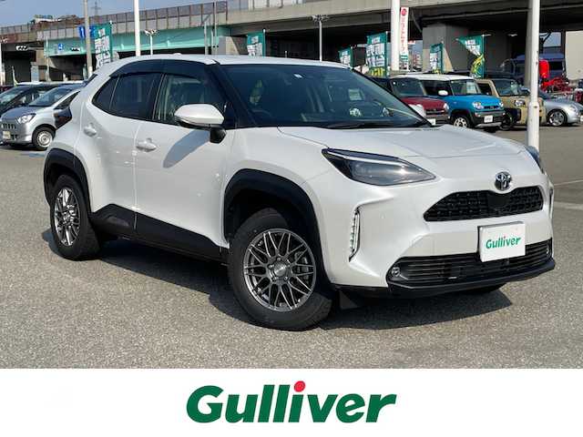トヨタ ヤリスクロス G 石川県 2023(令5)年 0.4万km プラチナホワイトパールマイカ ワンオーナー/純正ディスプレイオーディオ/ナビ/全方位カメラ/トヨタセーフティセンス/レーダークルーズ/スマートキー/プッシュスタート/電動ミラー/ETC/レーンキープ/社外アルミホイール/純正AW&夏タイヤ積み込み/オートライト/保証書/取説