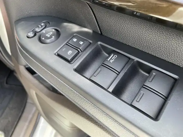ホンダ Ｎ ＢＯＸ L コーディネートスタイル 石川県 2022(令4)年 1.2万km パールⅡ 純正8型メモリーナビ/フルセグTV/バックカメラ/LEDヘッドライト/スマートキー/プッシュスタート/電動ミラー/ホンダセンシング/レーダークルーズ/ETC/ドライブレコーダー/両側パワースライドドア/ブラウンルーフ/コーナーセンサー/保証書