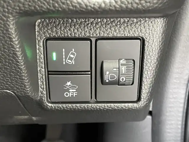 ホンダ Ｎ ＢＯＸ カスタム L 埼玉県 2023(令5)年 2.5万km プラチナホワイトパール 純正８インチナビ　バックカメラ　片側パワースライドドア　ダクティブクルーズコントロール　ＥＴＣ　ドライブレコーダー　　シートヒーター　純正アルミホイール　オートライト　ＬＥＤライト　地デジＴＶ