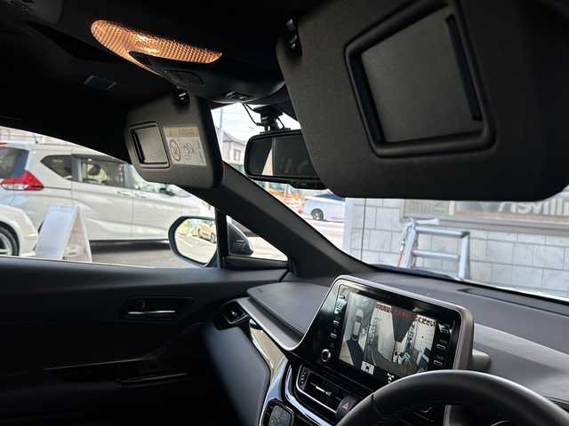 トヨタ Ｃ－ＨＲ G モード ネロ セーフティプラス 神奈川県 2021(令3)年 2.1万km ダークブルーマイカ ワンオーナー/純正ディスプレイオーディオ＋ナビ/(AM/FM/USB/BT)/全方位カメラ/レーダークルーズコントロール/衝突被害軽減ブレーキ/レーンキープアシスト/横滑り防止装置/オートハイビーム/ハーフレザーシート/D/N席シートヒーター/AC100V電源/ビルトインETC/前後ドライブレコーダー/オートライト/フロアマット/ドアバイザー/ISOFIX/スペアキー×1/保証書/取扱説明書