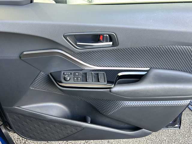 トヨタ Ｃ－ＨＲ G モード ネロ セーフティプラス 神奈川県 2021(令3)年 2.1万km ダークブルーマイカ ワンオーナー/純正ディスプレイオーディオ＋ナビ/(AM/FM/USB/BT)/全方位カメラ/レーダークルーズコントロール/衝突被害軽減ブレーキ/レーンキープアシスト/横滑り防止装置/オートハイビーム/ハーフレザーシート/D/N席シートヒーター/AC100V電源/ビルトインETC/前後ドライブレコーダー/オートライト/フロアマット/ドアバイザー/ISOFIX/スペアキー×1/保証書/取扱説明書