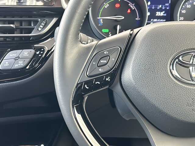 トヨタ Ｃ－ＨＲ G モード ネロ セーフティプラス 神奈川県 2021(令3)年 2.1万km ダークブルーマイカ ワンオーナー/純正ディスプレイオーディオ＋ナビ/(AM/FM/USB/BT)/全方位カメラ/レーダークルーズコントロール/衝突被害軽減ブレーキ/レーンキープアシスト/横滑り防止装置/オートハイビーム/ハーフレザーシート/D/N席シートヒーター/AC100V電源/ビルトインETC/前後ドライブレコーダー/オートライト/フロアマット/ドアバイザー/ISOFIX/スペアキー×1/保証書/取扱説明書