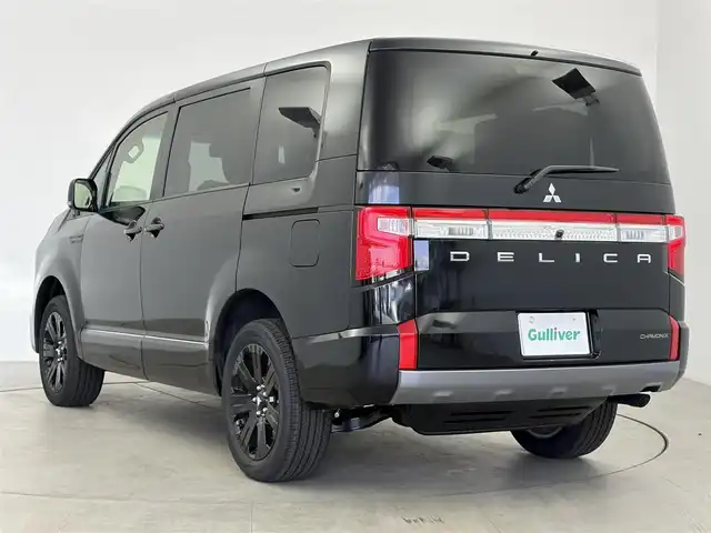三菱 デリカＤ：５ シャモニー 愛知県 2025(令7)年 0.1千km 黒Ⅱ 登録済未使用車/4WD/ディーゼル/ターボ/e-Assist/  　・衝突軽減ブレーキシステム/　　・車線逸脱警報システム/　　・レーダークルーズコントロール/　　・オートマチックハイビーム/　　・BSM/マルチアラウンドモニター/革巻きステアリング/パドルシフト/ステアリングヒーター/ハーフレザーシート/パワーシート/シートヒーター/キャプテンシート/両側パワースライドドア/パワーバックドア/純正LEDヘッドライト/フォグランプ/純正18インチアルミホイール/取扱説明書/保証書/スペアキー