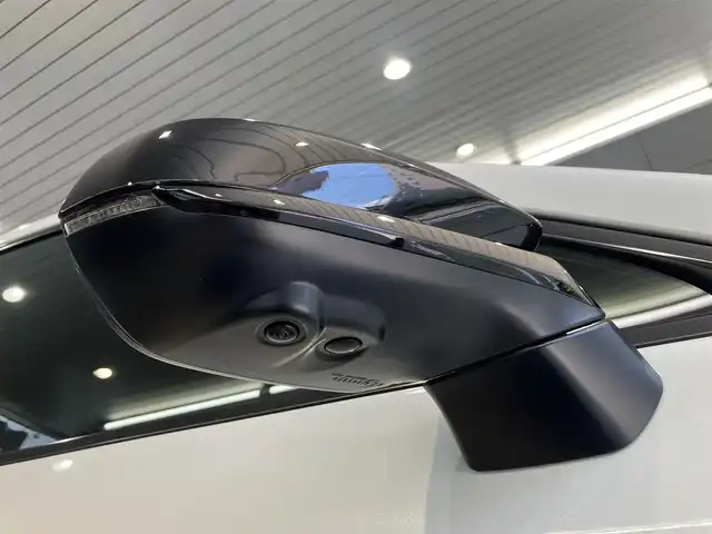 レクサス ＲＸ 500h Fスポーツパフォーマンス 東京都 2023(令5)年 2.3万km ホワイトノーヴァガラスフレーク ワンオーナー/セーフティシステムプラス/・プリクラッシュセーフティ/・レーンディパーチャーアラート/・レーントレーシングアシスト/・レーンチェンジアシスト/・レーダークルーズコントロール/・ロードサインアシスト/・発進遅れ告知機能/・ドライバー異常時対応システム/・ドライバーモニター連携/・フロントクロストラフィックアラート/14インチタッチディスプレイオーディオ/・車載コネクティッドナビ/・音声対話サービス/・地デジTV/・Apple CarPlay・Android auto/・USB端子/レクサスチームメイト/ブラインドスポットモニター/パーキングサポートブレーキ/パノラマビューモニター/パノラマルーフ/おくだけ充電/パドルシフト/3連フルLEDヘッドライト/デジタルインナーミラー/ドライブレコーダー前後/レザーシート　・シートヒーター ・ベンチレーション/ハンズフリーパワーバックドア/スマートキー　・スペアキー有/アクセサリーコンセント AC100W/ビルトインETC/保証書/ディーラー記録簿