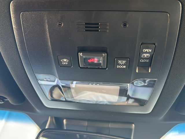 レクサス ＮＸ 300 Fスポーツ 静岡県 2019(平31)年 3.8万km ホワイトノーヴァガラスフレーク 純正ナビ/・FM/・AM/・CD/DVD/・サウンドライブラリ/・SD/・USB/・Bluetooth/・Miracast/・フルセグTV/・AUX/主要装備/・サンルーフ/・レーダー探知機/・赤革シート/・運転席＋助手席パワーシート/・バックカメラ/・プリクラッシュセーフティ/・パドルシフト/・オートホールド/・車線逸脱警報/・運転席+助手席シートヒーター＆ベンチレーション/・パワーテールゲート/・ＥＴＣ2.0/・100V100W電源/・電動チルト＆テレスコピックステアリング/・ステアリングヒーター