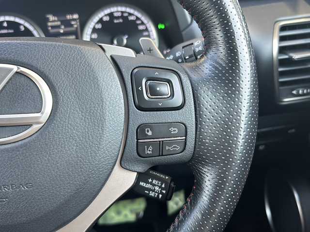 レクサス ＮＸ 300 Fスポーツ 静岡県 2019(平31)年 3.8万km ホワイトノーヴァガラスフレーク 純正ナビ/・FM/・AM/・CD/DVD/・サウンドライブラリ/・SD/・USB/・Bluetooth/・Miracast/・フルセグTV/・AUX/主要装備/・サンルーフ/・レーダー探知機/・赤革シート/・運転席＋助手席パワーシート/・バックカメラ/・プリクラッシュセーフティ/・パドルシフト/・オートホールド/・車線逸脱警報/・運転席+助手席シートヒーター＆ベンチレーション/・パワーテールゲート/・ＥＴＣ2.0/・100V100W電源/・電動チルト＆テレスコピックステアリング/・ステアリングヒーター