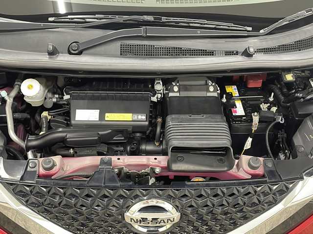 日産 デイズ HWS G ターボ プロパイロットED 長崎県 2019(令1)年 5.5万km スパークリングレッド/ブラック ワンオーナー/純正9インチナビ/（CD/DVD/Bluetooth/地デジ）/インテリジェントエマージェンシーブレーキ/プロパイロット/アラウンドビューモニター/ドライブレコーダー(前方)/電動パーキング/オートホールド/純正15インチアルミホイール/ETC/オートライト/LEDヘッドライト/フォグライト/アイドリングストップ/スタッドレスタイヤ(車内積み込み)/155/65/14