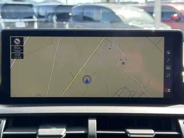 レクサス ＮＸ 300h Iパッケージ 和歌山県 2018(平30)年 6.4万km ソニックチタニウム 純正ナビ/バックカメラ/三眼LEDヘッドライト/マークレビンソン/ムーンルーフ/プリクラッシュセーフティー/レーダークルーズコントロール/車両接近通報装置/パワーシート/ポジションメモリー/シートヒーター/ステアリングヒーター/パワーバックドア/オートライト/オートマチックハイビーム