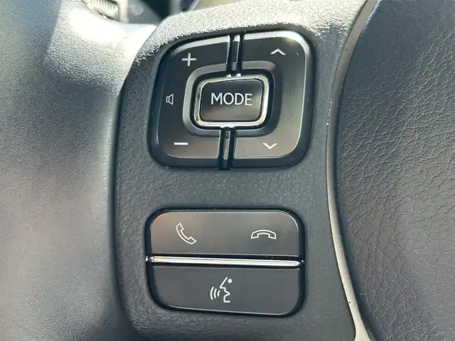 レクサス ＮＸ 300h Iパッケージ 和歌山県 2018(平30)年 6.4万km ソニックチタニウム 純正ナビ/バックカメラ/三眼LEDヘッドライト/マークレビンソン/ムーンルーフ/プリクラッシュセーフティー/レーダークルーズコントロール/車両接近通報装置/パワーシート/ポジションメモリー/シートヒーター/ステアリングヒーター/パワーバックドア/オートライト/オートマチックハイビーム