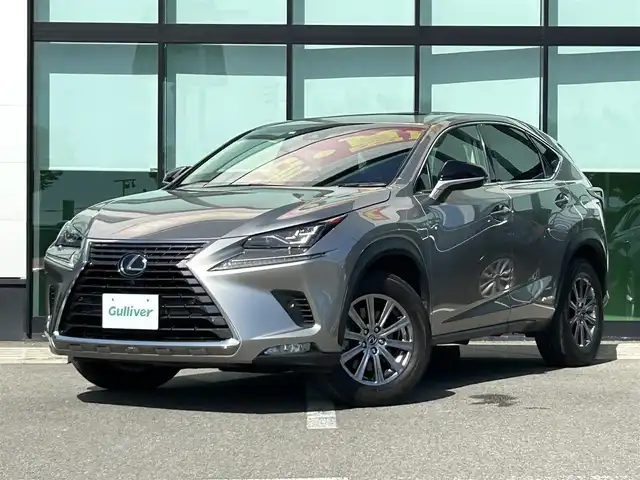 レクサス ＮＸ 300h Iパッケージ 和歌山県 2018(平30)年 6.4万km ソニックチタニウム 純正ナビ/バックカメラ/三眼LEDヘッドライト/マークレビンソン/ムーンルーフ/プリクラッシュセーフティー/レーダークルーズコントロール/車両接近通報装置/パワーシート/ポジションメモリー/シートヒーター/ステアリングヒーター/パワーバックドア/オートライト/オートマチックハイビーム