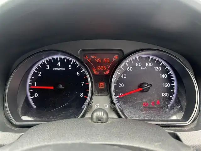 日産 ノート XVセレ +セーフ 愛知県 2015(平27)年 4.6万km シャイニングブルー ワンオーナー/純正SDナビ(FM/AM/CD/DVD/BT/USB/iPod/ワンセグ)/エマージェンシーブレーキ/車線逸脱警報/特別仕様車/アラウンドビューモニター/バックカメラ/コーナーセンサー/フォグランプ/電動格納ミラー/純正フロアマット/アイドリングストップ/ETC/プッシュスタート/スマートキー・スペアキー１本/ABS/取扱説明書・保証書