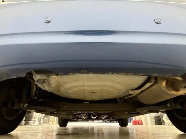 日産 ノート XVセレ +セーフ 滋賀県 2015(平27)年 4.6万km シャイニングブルー 純正ナビ/Bluetooth/DVD/CD/iPod/AUX/ETC/コーナーセンサー（前後）/バックカメラ（ミラー内臓）/全方位カメラ/レーンキープアシスト/衝突軽減装置/プッシュスタート/スペアキー1本/電動格納ミラー/純正フロアマット/ドアバイザー