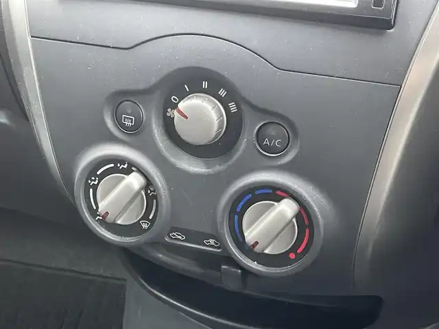 日産 ノート XVセレ +セーフ 滋賀県 2015(平27)年 4.6万km シャイニングブルー 純正ナビ/Bluetooth/DVD/CD/iPod/AUX/ETC/コーナーセンサー（前後）/バックカメラ（ミラー内臓）/全方位カメラ/レーンキープアシスト/衝突軽減装置/プッシュスタート/スペアキー1本/電動格納ミラー/純正フロアマット/ドアバイザー