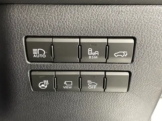 レクサス ＮＸ 300h バージョンL 新潟県 2018(平30)年 2.4万km ソニッククォーツ 純正メモリナビ/　フルセグTV/Bluetooth/CD/DVD/USB/レーダークルーズコントロール/衝突被害軽減ブレーキ/レーンキープアシスト/ブラインドスポットモニター/パワーバックドア/レザーシート/前席パワーシート/D席メモリーシート/前席シートヒーター/前席エアシート/前後コーナーセンサー/ステアリングヒーター/ドライブレコーダー/全方位モニター/ビルトインETC2.0/オートマチックハイビーム/LEDヘッドライト/純正AWセット冬タイヤ積込/レーダー探知機【Z240Csd】/レザーステアリング/ステアリングスイッチ/パドルシフト
