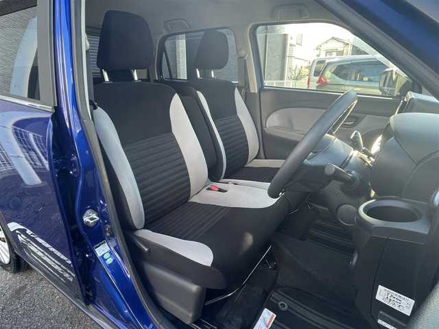 ダイハツ キャスト アクティバ X SAⅡ 愛知県 2016(平28)年 5.5万km ディープブルークリスタルマイカ /禁煙車//ケンウッドナビ//TV・Bluetooth・CD・DVD//AM・FM・USB//UVカットガラス//プライバシーガラス//プッシュスタート//ETC//電格ミラー//オートライト//純正マット//純正バイザー//保証書//取説//スペアキー