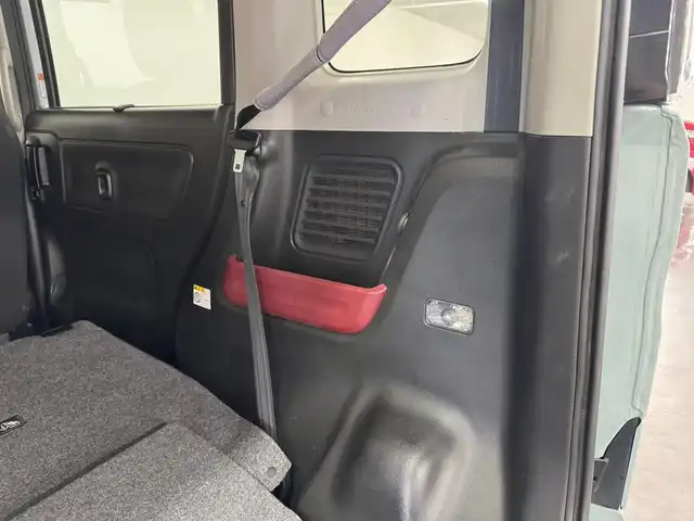 スズキ スペーシア HYBRID X 三重県 2020(令2)年 2.9万km オフブルーM マイルドハイブリッド/FF/インパネCVT/純正 7インチナビ AVIC-RWS901II/（CD/DVD/MSV/SD/FM/AM/TV/Bluetooth/iPod/USB/ドラレコ）/バックカメラ/両側パワースライドドア/ETC/スズキセーフティサポート/・デュアルセンサーブレーキサポート/・車線逸脱警報/・ふらつき警報/・リヤパーキングセンサー/・ハイビームアシスト/・先行車発進お知らせ/装備/・シートヒーター（D）/・オートエアコン/・オートライト/・プッシュスタート/・全ドアパワーウインドウ/・パワーステアリング/・純正ホイールキャップ＋14インチスチールホイール/・ナビ取/・スマートキーx1/など