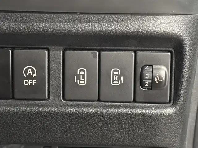 スズキ スペーシア HYBRID X 三重県 2020(令2)年 2.9万km オフブルーM マイルドハイブリッド/FF/インパネCVT/純正 7インチナビ AVIC-RWS901II/（CD/DVD/MSV/SD/FM/AM/TV/Bluetooth/iPod/USB/ドラレコ）/バックカメラ/両側パワースライドドア/ETC/スズキセーフティサポート/・デュアルセンサーブレーキサポート/・車線逸脱警報/・ふらつき警報/・リヤパーキングセンサー/・ハイビームアシスト/・先行車発進お知らせ/装備/・シートヒーター（D）/・オートエアコン/・オートライト/・プッシュスタート/・全ドアパワーウインドウ/・パワーステアリング/・純正ホイールキャップ＋14インチスチールホイール/・ナビ取/・スマートキーx1/など