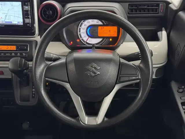 スズキ スペーシア HYBRID X 三重県 2020(令2)年 2.9万km オフブルーM マイルドハイブリッド/FF/インパネCVT/純正 7インチナビ AVIC-RWS901II/（CD/DVD/MSV/SD/FM/AM/TV/Bluetooth/iPod/USB/ドラレコ）/バックカメラ/両側パワースライドドア/ETC/スズキセーフティサポート/・デュアルセンサーブレーキサポート/・車線逸脱警報/・ふらつき警報/・リヤパーキングセンサー/・ハイビームアシスト/・先行車発進お知らせ/装備/・シートヒーター（D）/・オートエアコン/・オートライト/・プッシュスタート/・全ドアパワーウインドウ/・パワーステアリング/・純正ホイールキャップ＋14インチスチールホイール/・ナビ取/・スマートキーx1/など