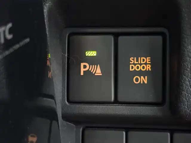 スズキ スペーシア HYBRID X 三重県 2020(令2)年 2.9万km オフブルーM マイルドハイブリッド/FF/インパネCVT/純正 7インチナビ AVIC-RWS901II/（CD/DVD/MSV/SD/FM/AM/TV/Bluetooth/iPod/USB/ドラレコ）/バックカメラ/両側パワースライドドア/ETC/スズキセーフティサポート/・デュアルセンサーブレーキサポート/・車線逸脱警報/・ふらつき警報/・リヤパーキングセンサー/・ハイビームアシスト/・先行車発進お知らせ/装備/・シートヒーター（D）/・オートエアコン/・オートライト/・プッシュスタート/・全ドアパワーウインドウ/・パワーステアリング/・純正ホイールキャップ＋14インチスチールホイール/・ナビ取/・スマートキーx1/など