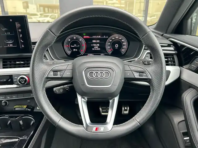 アウディ Ａ４ 35TDI Sライン 石川県 2022(令4)年 4.2万km グレイシアホワイトメタリック ワンオーナー/純正HDDナビ/　Bluetooth・AM/FM・USB・AppleCarPlay・AndroidAuto/フルセグTV/全方位カメラ/ETC2.0/前後ドライブレコーダー/アダプティブクルーズコントロール/ルーフレール/パワーシート（D+N席）/シートメモリー/シートヒーター（D+N席）/アンチロック・ブレーキ・システム/衝突被害軽減システム/横滑り防止装置/前後コーナーセンサー/レーンキープアシスト/盗難防止装置/パーキングアシスト/アイドリングストップ/エアバッグ（W+サイド）/カーテンエアバッグ/純正アルミホイール/純正フロアマット/スマートキー