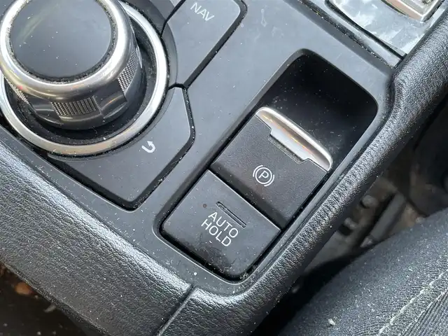 マツダ ＣＸ－３ 20S 千葉県 2020(令2)年 5.5万km ソウルレッドクリスタルM 安全機能/・衝突軽減ブレーキ/レーンキープアシスト/・コーナーセンサー（後）/ブラインドスポットモニター/純正SDナビ/・フルセグ/BT/DVD/CD/USB/バックカメラ/ステアリングスイッチ/ETC/電動パーキングブレーキ/ブレーキホールド/LEDヘッドライト/オートライト/オートハイビーム/スマートキー/プッシュスタート/純正18インチAW/純正フロアマット/電動格納ミラー