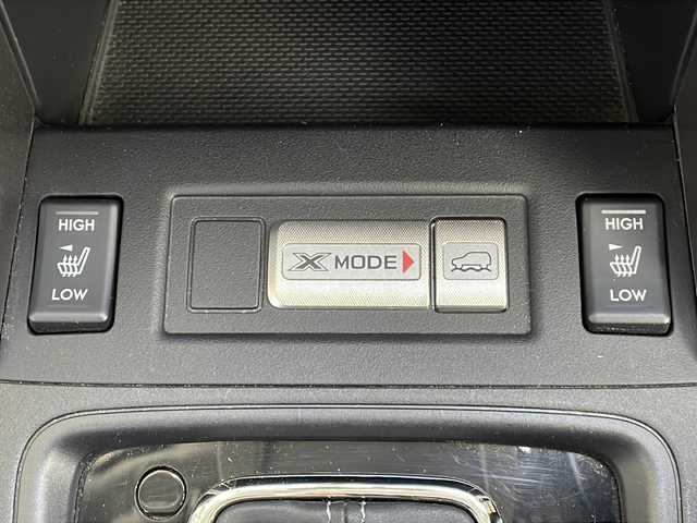 スバル フォレスター 2．0XT アイサイト 長野県 2016(平28)年 6.6万km アイスシルバーメタリック ４WD/アドバンスセーフティパッケージ/メモリーナビフルセグTV/バックカメラ/ETC/パワーバックドア/前後ドライブレコーダー/ハーフレザーシート/シートヒーター/純正１８インチアルミ/前後コーナーセンサー /ルーフレール/プッシュスタート/スマートキー