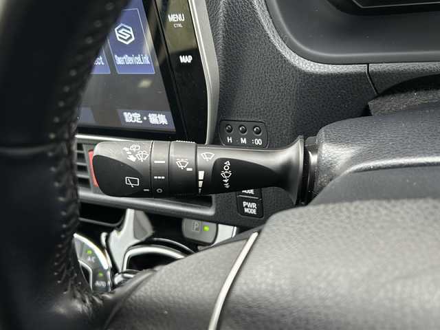 トヨタ ヴォクシー ハイブリッド ZS 煌Ⅲ 愛知県 2020(令2)年 3.2万km ブラック 登録時走行距離31726ｋｍ/純正１０インチメモリナビ/（Bluetooth/フルセグTV/DVD/AM/FM)/バックカメラ/ドラレコ前/インテリジェントクリアランスソナー前後/トヨタセーフティーセンス/レーントーシングアシスト/プリクラッシュセーフティー/オートマッチハイビーム/先行車発進告知/クルーズコントロール/ビルドインETC/USB端子/両側パワースライドドア/ドアバイザー/オートライト/（LED)/電格ミラー/取説/保証書/スマートキー/（スペアキー×１）