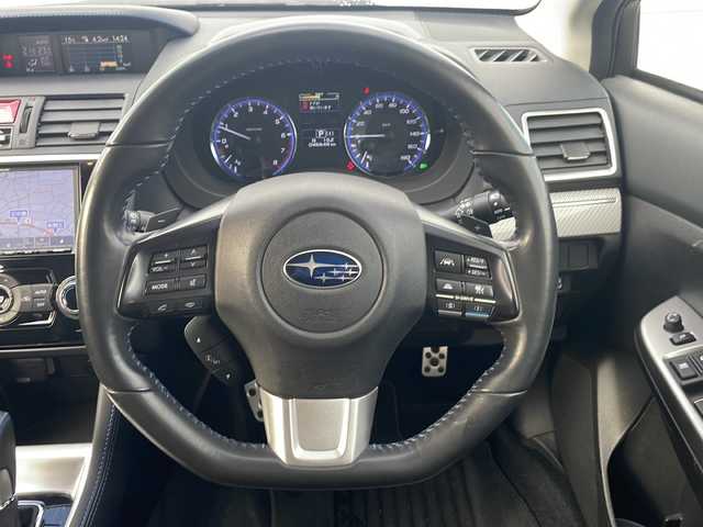 スバル レヴォーグ 1．6GT－S アイサイト 三重県 2015(平27)年 4.7万km クリスタルホワイトP 社外ナビ /バックカメラ /ETC /前後コーナーセンサー /スペアキー /前席パワーシート /前席シートヒーター /USB給電 /レーダークルーズコントロール /レーンキープアシスト /衝突軽減ブレーキ/パドルシフト /LEDヘッドライト/オートライト /リア・サイドスポイラー/電動格納ミラー/禁煙車