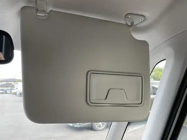 日産 デイズ ルークス X Vセレ +SeftyⅡ 静岡県 2015(平27)年 4.1万km ホワイトパール 純正ナビ　/・フルセグＴＶ　/・Ｂｌｕｅｔｏｏｔｈ接続　/・ＤＶＤ再生　/・ＵＳＢ入力端子　/アラウンドビューモニター　/片側パワースライドドア/エマージェンシーブレーキ　/プッシュスタート　/スマートキー　/スペアキー　/ＥＴＣ/ドラレコ/取扱説明書/保証書