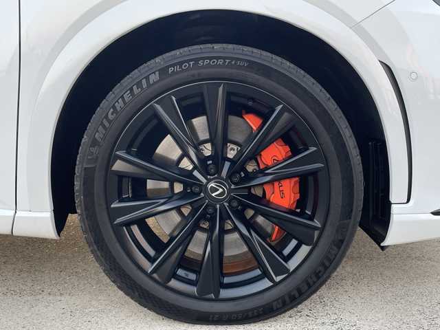 レクサス ＲＸ 500h Fスポーツパフォーマンス 東京都 2023(令5)年 3万km パール 純正ナビ/ディスプレイオーディオ/パノラマミックビューモニター/ムーンルーフ/ETC2.0/プリクラッシュセーフティ/レーダークルーズコントロール/純正21インチアルミホイール/フルセグTV/シートヒーター/シートベンチレーション/ハーフレザーシート