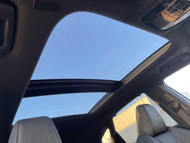 レクサス ＲＸ 500h Fスポーツパフォーマンス 東京都 2023(令5)年 3万km パール 純正ナビ/ディスプレイオーディオ/パノラマミックビューモニター/ムーンルーフ/ETC2.0/プリクラッシュセーフティ/レーダークルーズコントロール/純正21インチアルミホイール/フルセグTV/シートヒーター/シートベンチレーション/ハーフレザーシート