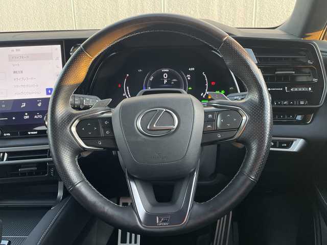 レクサス ＲＸ 500h Fスポーツパフォーマンス 東京都 2023(令5)年 3万km パール 純正ナビ/ディスプレイオーディオ/パノラマミックビューモニター/ムーンルーフ/ETC2.0/プリクラッシュセーフティ/レーダークルーズコントロール/純正21インチアルミホイール/フルセグTV/シートヒーター/シートベンチレーション/ハーフレザーシート