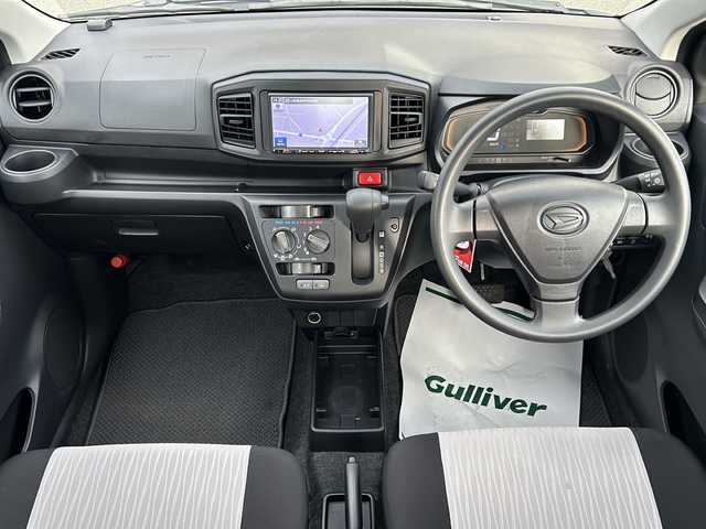 ダイハツ ミラ イース L SAⅢ 山形県 2020(令2)年 2.9万km ブライトシルバーメタリック ４WD/衝突軽減ブレーキ/バックカメラ/横滑り防止装置/オートマチックハイビーム/社外ナビ/アイドリングストップ/ETC/リモコンキー/スペアキー/サマータイヤ4本車載