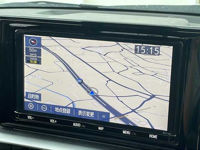 トヨタ ライズ Z 福岡県 2022(令4)年 4万km シャイニングホワイトパール 純正ディーラーナビ９インチ/（TV、DVD、CD、Bluetooth、USB、AM、FM）/バックカメラ/シートヒーター/レーダークルーズコントロール/ビルトインETC/電動パーキングブレーキ/HOLDボタン/純正17インチホイール/ステアリングスイッチ/プリクラッシュ/横滑り防止装置/クリアランスソナー/アイドリングストップ/フォグランプ/LEDヘッドライト/プッシュスタート/スマートキー/ドアバイザー/パワーウィンドウ/電格ミラー/純正マット/オートライト/保証書/取扱説明書/給油口ワンタッチ開閉