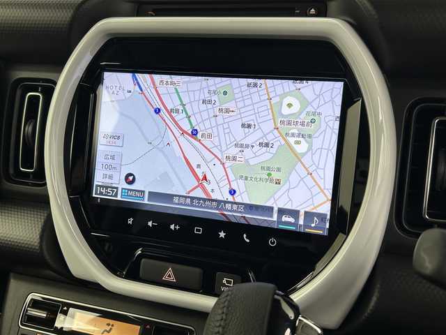 スズキ ハスラー HYBRID X 福岡県 2023(令5)年 0.1万km フェニックスレッドパール/ガンメタリック2トーンルーフ 純正９型ナビ（ＢＴ，フルセグＴＶ）　/全方位カメラ　/アダプティブクルーズコントロール　/コーナーセンサー　/衝突軽減ブレーキ　/レーンキープ　/アイドリングストップ　/シートヒーター　/ステアリングリモコン　/ＬＥＤ