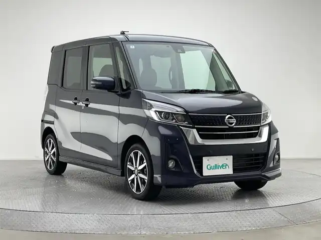 日産 デイズ ルークス HWS X Vセレクション 兵庫県 2020(令2)年 2.8万km プレミアムパープルP 純正SDナビ/（CD/DVD/Bluetooth/フルセグTV）/・MM318-W/全方位カメラ/横滑り防止装置/LKA/衝突軽減システム/コーナーセンサー（前後）/両側パワースライドドア/ハーフレザーシート/LEDヘッドライト/オートライト/オートマチックハイビーム/前方ドライブレコーダー/純正15インチアルミホイール/純正フロアマット/アイドリングストップ/スマートキー
