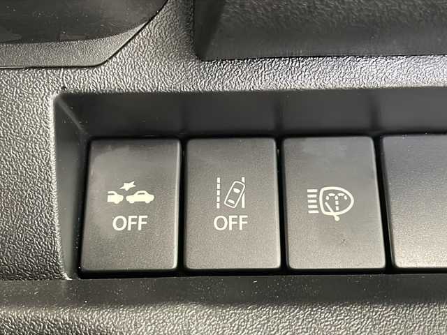 スズキ ジムニー XC 千葉県 2019(令1)年 3.5万km ジャングルグリーン メモリナビ　/フルセグテレビ　/Ｂｌｕｅｔｏｏｔｈ　/バックカメラ　/クルーズコントロール　/プッシュスタート　/ドアバイザー　/４ＷＤ　/ドリンクホルダー/電格ミラー　/ＥＴＣ