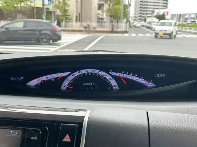 トヨタ エスティマ アエラス 岡山県 2015(平27)年 6.1万km アイスチタニウムマイカメタリック 登録時走行距離60414km/純正ナビ/（AM/FM/DISC/SD/TV/Bluetooth/DS)/純正フリップダウンモニター/前コーナーセンサー/クルーズコントロール/両側パワースライドドア/オットマン/バックカメラ/スペアキー×1/前ドライブレコーダー/プッシュスタート/スマートキー/レーダー探知機(ZERO 700v)/ビルトインETC/純正１８インチアルミホイール