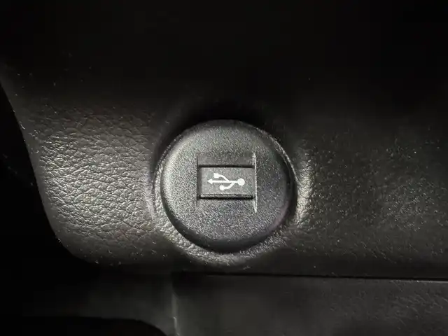 スズキ ハスラー HYBRID X ターボ 愛知県 2022(令4)年 5.2万km ピュアホワイトパール/ガンメタリック2トーン ・純正9インチナビ/・Bluetooth/・全方位カメラ/・フルセグTV/・スズキセーフティーサポート/・衝突被害軽減システム//クルーズコントロール/・レーンキープアシスト/・コーナーセンサー/・横滑り防止装置/・オートライト/・LEDヘッドライト/・LEDフォグランプ/・シートヒーター/・パドルシフト/・純正AW/・ETC/・プッシュスタート/・スマートキー/・スペアキー
