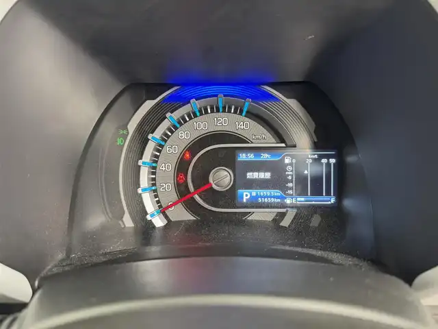 スズキ ハスラー HYBRID X ターボ 愛知県 2022(令4)年 5.2万km ピュアホワイトパール/ガンメタリック2トーン ・純正9インチナビ/・Bluetooth/・全方位カメラ/・フルセグTV/・スズキセーフティーサポート/・衝突被害軽減システム//クルーズコントロール/・レーンキープアシスト/・コーナーセンサー/・横滑り防止装置/・オートライト/・LEDヘッドライト/・LEDフォグランプ/・シートヒーター/・パドルシフト/・純正AW/・ETC/・プッシュスタート/・スマートキー/・スペアキー