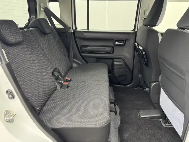 スズキ ハスラー HYBRID X ターボ 愛知県 2022(令4)年 5.2万km ピュアホワイトパール/ガンメタリック2トーン ・純正9インチナビ/・Bluetooth/・全方位カメラ/・フルセグTV/・スズキセーフティーサポート/・衝突被害軽減システム//クルーズコントロール/・レーンキープアシスト/・コーナーセンサー/・横滑り防止装置/・オートライト/・LEDヘッドライト/・LEDフォグランプ/・シートヒーター/・パドルシフト/・純正AW/・ETC/・プッシュスタート/・スマートキー/・スペアキー