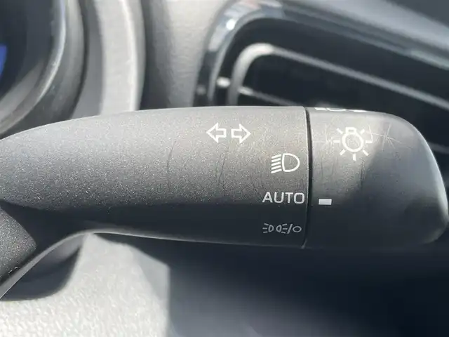 トヨタ ヤリス Z 和歌山県 2023(令5)年 0.9万km ダークブルーマイカM 革巻きステアリング/ステアリングヒーター/ステアリングスイッチ/8インチ純正DAナビ機能あり/バックカメラ/フルセグテレビ/BSM/レーダークルーズコントロール/シートヒーター/コーナーセンサー/LEDヘッドライト/ドライブレコーダー/ETC/モデリスタ製アルミホイール/トヨタセーフティセンス